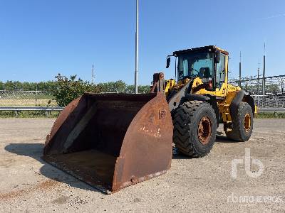 Photo of a 2008 Volvo L120F