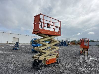 Photo of a 2015 JLG 2032ES