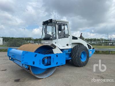Photo of a 2007 Bomag BW213 D-4