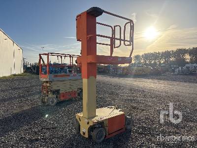 2011 JLG 1230ES Boom Lift 2011 JLG 1230ES Boom Lift