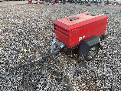 2019 DOOSAN  7/20  Mobile  Air Compressor