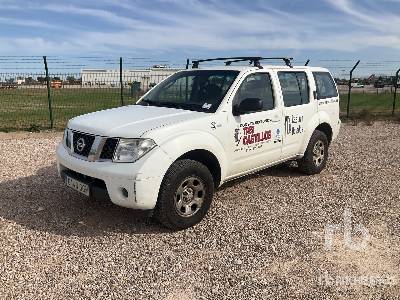 Photo of a 2008 Nissan PATHFINDER