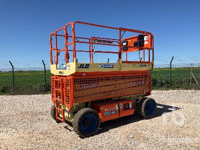 Photo of a 2005 JLG 3369LE