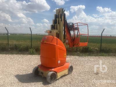 Photo of a 2014 JLG TOUCAN 10E