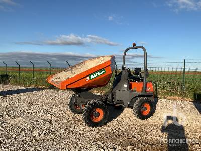 Photo of a 2015 Ausa D350AHG