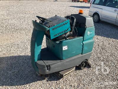 Photo of a 2010 Tennant  T7