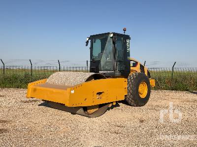 Photo of a 2010 Caterpillar CS76