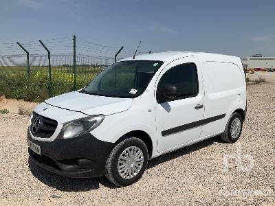 Photo of a 2017 Mercedes-Benz CITAN