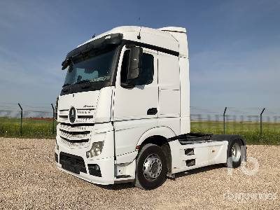 Photo of a 2012 Mercedes-Benz ACTROS 1845LS