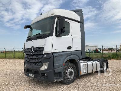 Photo of a 2014 Mercedes-Benz ACTROS 1845LS