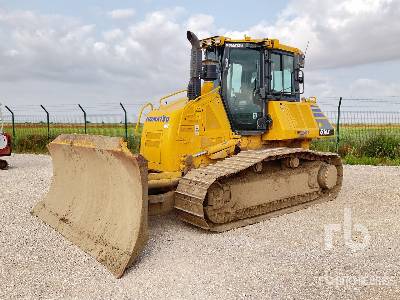 Photo of a 2020 Komatsu D61EX-24