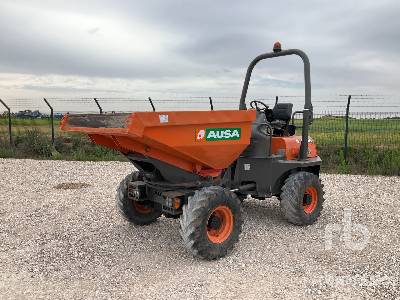 Photo of a 2017 Ausa 350 AHG