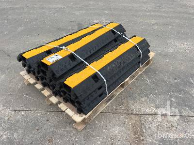 Photo of a  Bauer Quantity of (10) 1 Way Industri ...