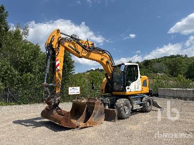 Photo of a 2014 Liebherr A 918 COMPACT