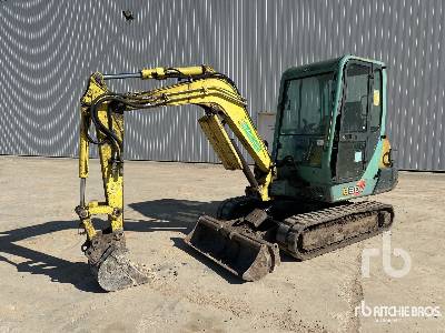 Photo of a 2000 Yanmar B30V