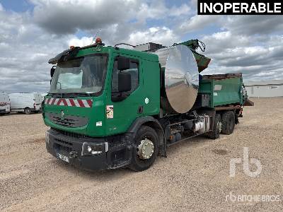 Photo of a  Renault 370DXI
