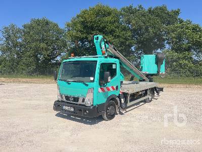 Photo of a  Nissan CABSTAR NT400