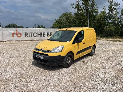 2013 CITROEN  BERLINGO  Vehicule Utilitaire  Van