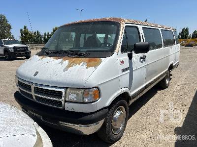 Photo of a 1994 Dodge RAM WAGON