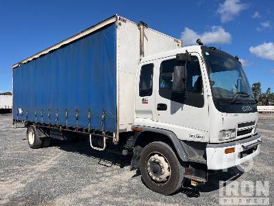 Photo of a 2005 Isuzu FTR 900
