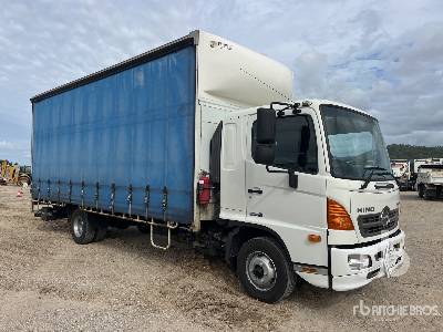 Photo of a 2015 Hino 500 1124