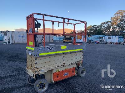 Photo of a 2013 JLG 2630ES