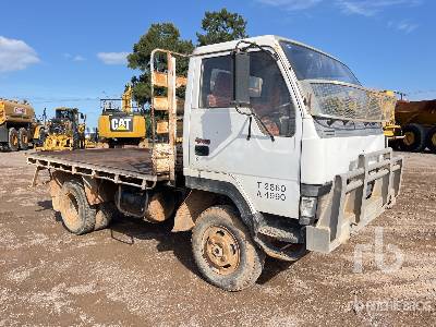 Photo of a 1989 Mitsubishi CANTER