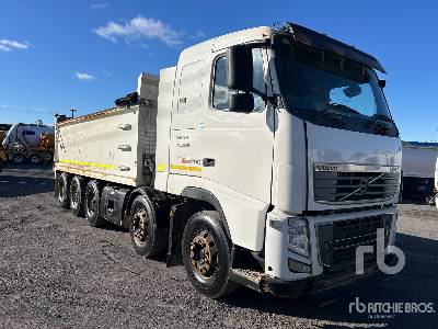 Photo of a 2012 Volvo FH16