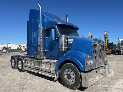 Photo of a 2017 Kenworth T610SAR