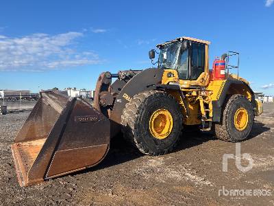 Photo of a 2012 Volvo L250G