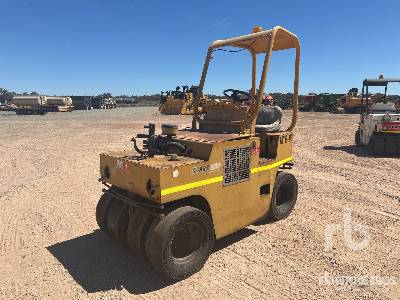 1993 SAKAI TS31 7 Wheel (Inoperable) Roller 1993 SAKAI TS31 7 Wheel (Inoperable) Roller