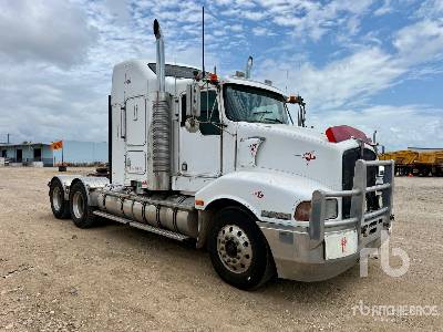 1999 KENWORTH T401 6x4 Truck Tractor (T/A) 1999 KENWORTH T401 6x4 Truck Tractor (T/A)