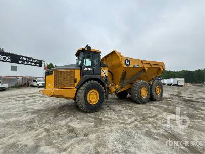 Photo of a 2022 John Deere 460E-II