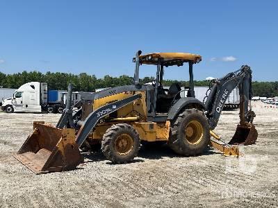 Photo of a 2015 John Deere 310SL
