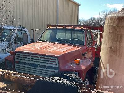Photo of a 1989 Ford F-700