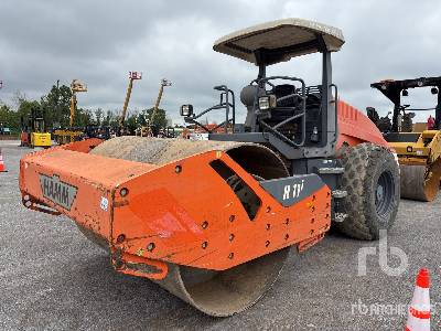 Photo of a 2014 Hamm H11I