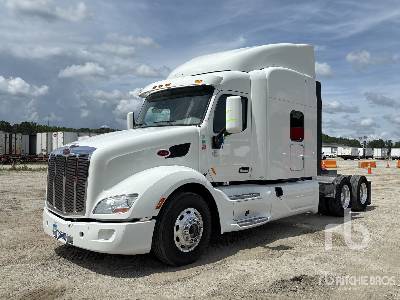 Photo of a 2020 Peterbilt 579