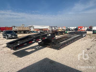 2009 EAGER BEAVER  55 ton Tri/A Removable Gooseneck  Lowboy