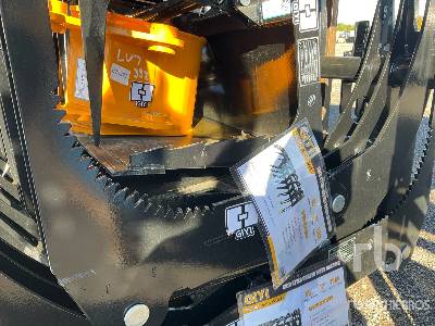 Unused 2025 GIYI GYCLG72C 72 in (Unused) Skid Steer Grapple Unused 2025 GIYI GYCLG72C 72 in (Unused) Skid Steer Grapple