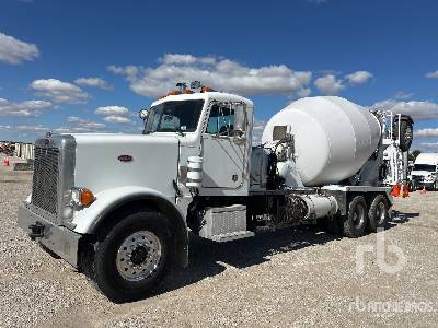 1997 PETERBILT 357 8x4 Mixer Truck 1997 PETERBILT 357 8x4 Mixer Truck