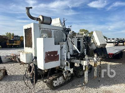 MILLER FORMLESS  M-1000  Curb & Gutter Machine