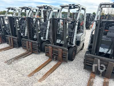 2013 NISSAN  MCP1F2A20LV  4000 lb Cushion Tire  Forklift