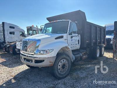 2010 INTERNATIONAL 4400 6x4 (Inoperable) Dump Truck (T/A) 2010 INTERNATIONAL 4400 6x4 (Inoperable) Dump Truck (T/A)