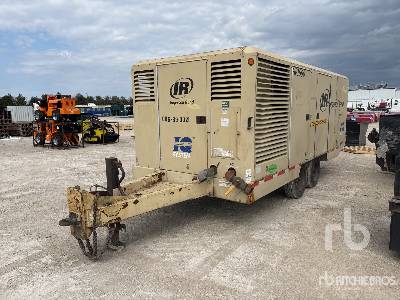 INGERSOLL HP1600IQ 1600 cfm Mobile Air Compressor INGERSOLL HP1600IQ 1600 cfm Mobile Air Compressor