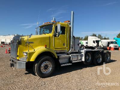 2000 KENWORTH T800 8x4 Truck Tractor (Tri/A) 2000 KENWORTH T800 8x4 Truck Tractor (Tri/A)