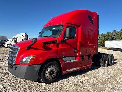 2020 FREIGHTLINER CASCADIA 126 6x4 Truck Tractor (Tri/A) 2020 FREIGHTLINER CASCADIA 126 6x4 Truck Tractor (Tri/A)