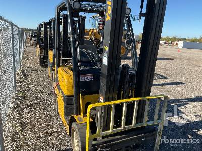 2016 YALE GLC050LXNDAE087 4800 lb Cushion Tire (Inoperable) Forklift 2016 YALE GLC050LXNDAE087 4800 lb Cushion Tire (Inoperable) Forklift