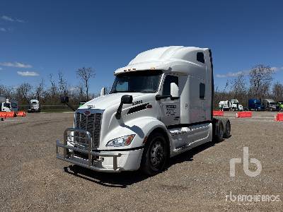 Photo of a 2023 Peterbilt 579