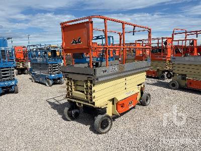Photo of a 2014 JLG 3246ES