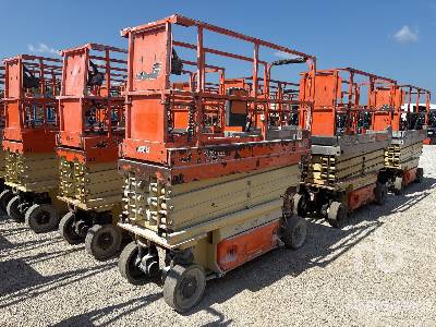 Photo of a 2015 JLG 2632ES